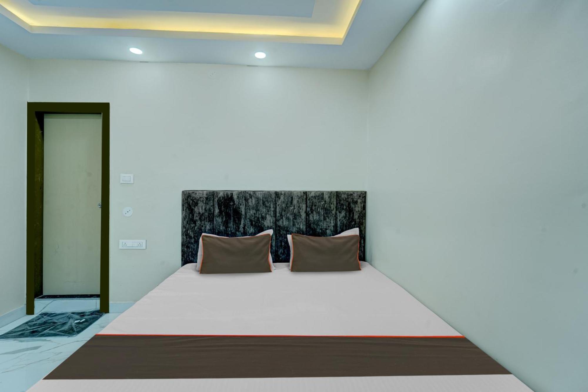 Collection O Park Hotel 3*